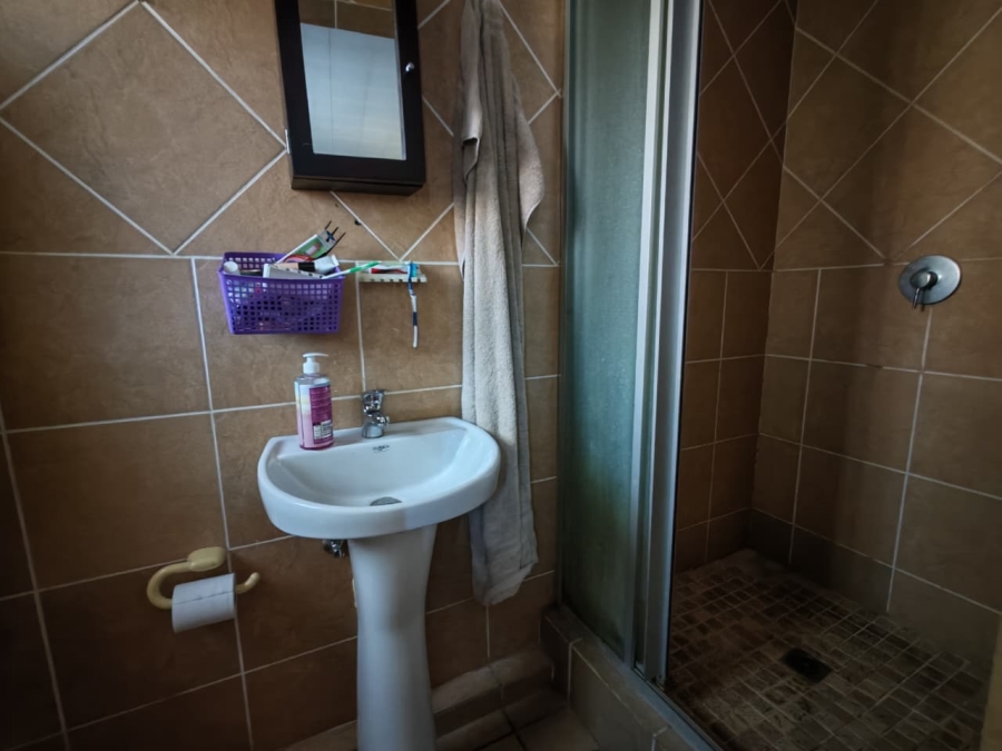 3 Bedroom Property for Sale in Waterval East North West